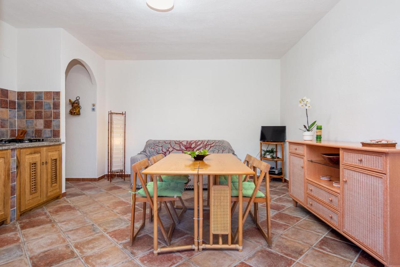 Holiday House Li Piri San Teodoro  Dış mekan fotoğraf