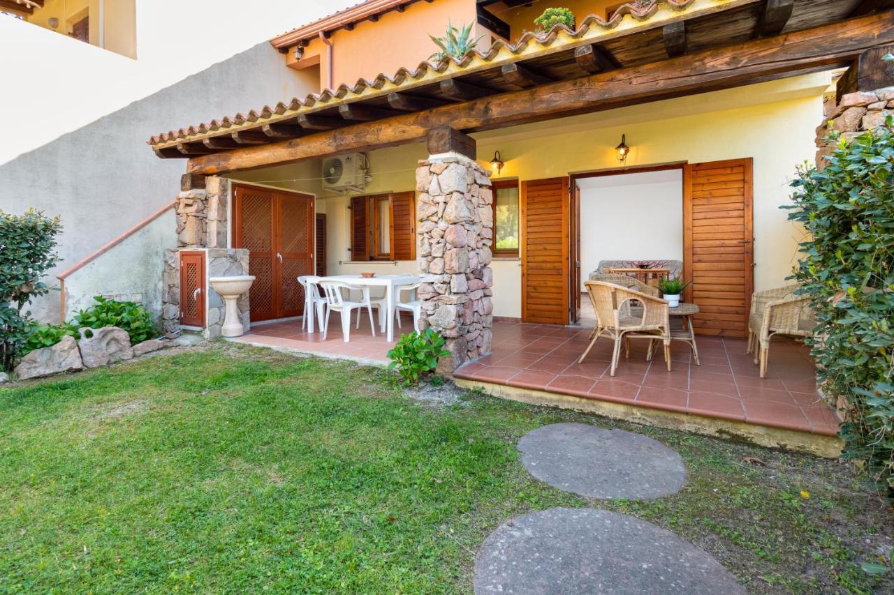 Holiday House Li Piri San Teodoro  Dış mekan fotoğraf