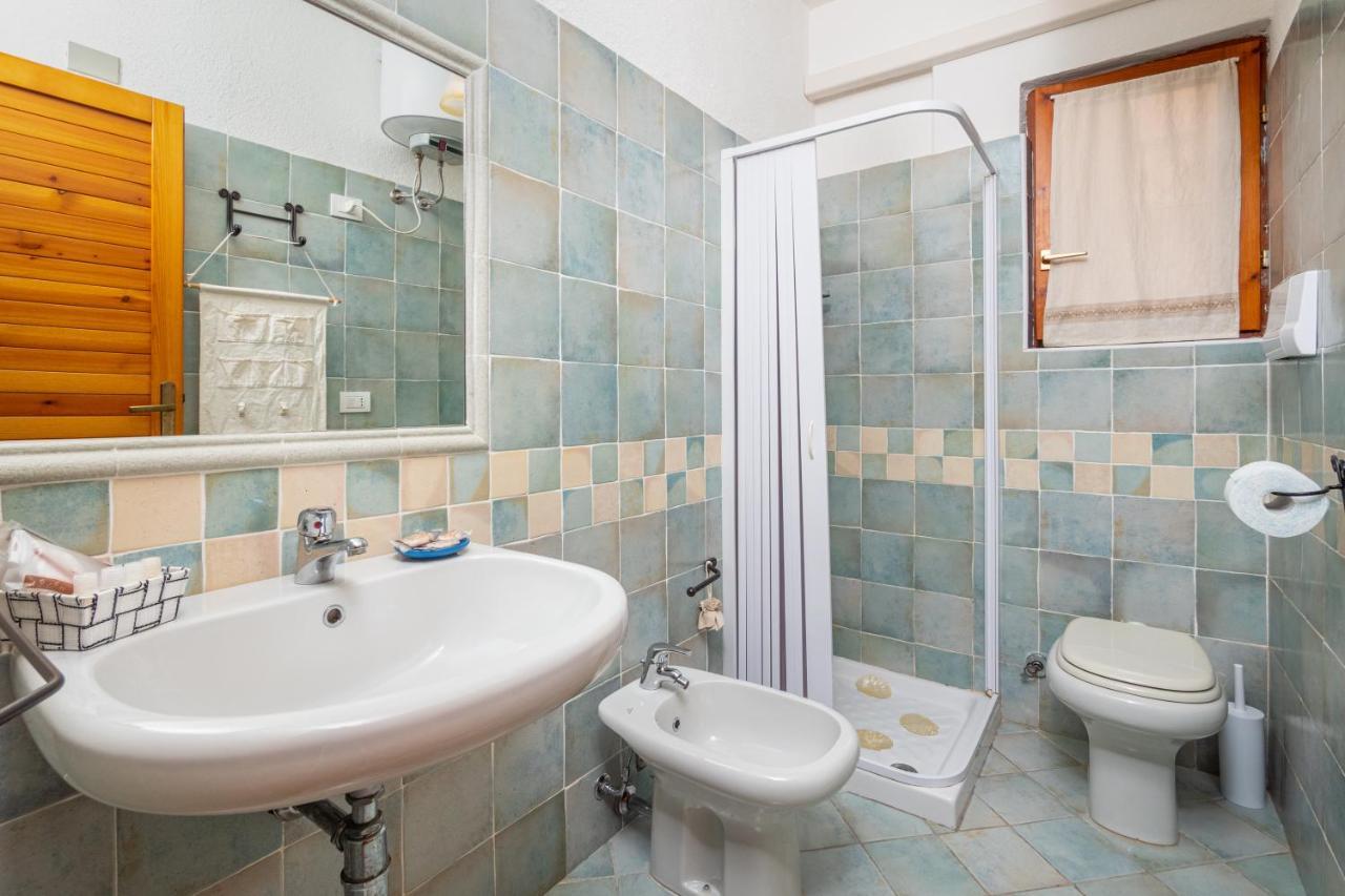 Holiday House Li Piri San Teodoro  Dış mekan fotoğraf